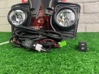 противотуманные фары для Toyota Hiace H200 рестайлинг (2010—2025)