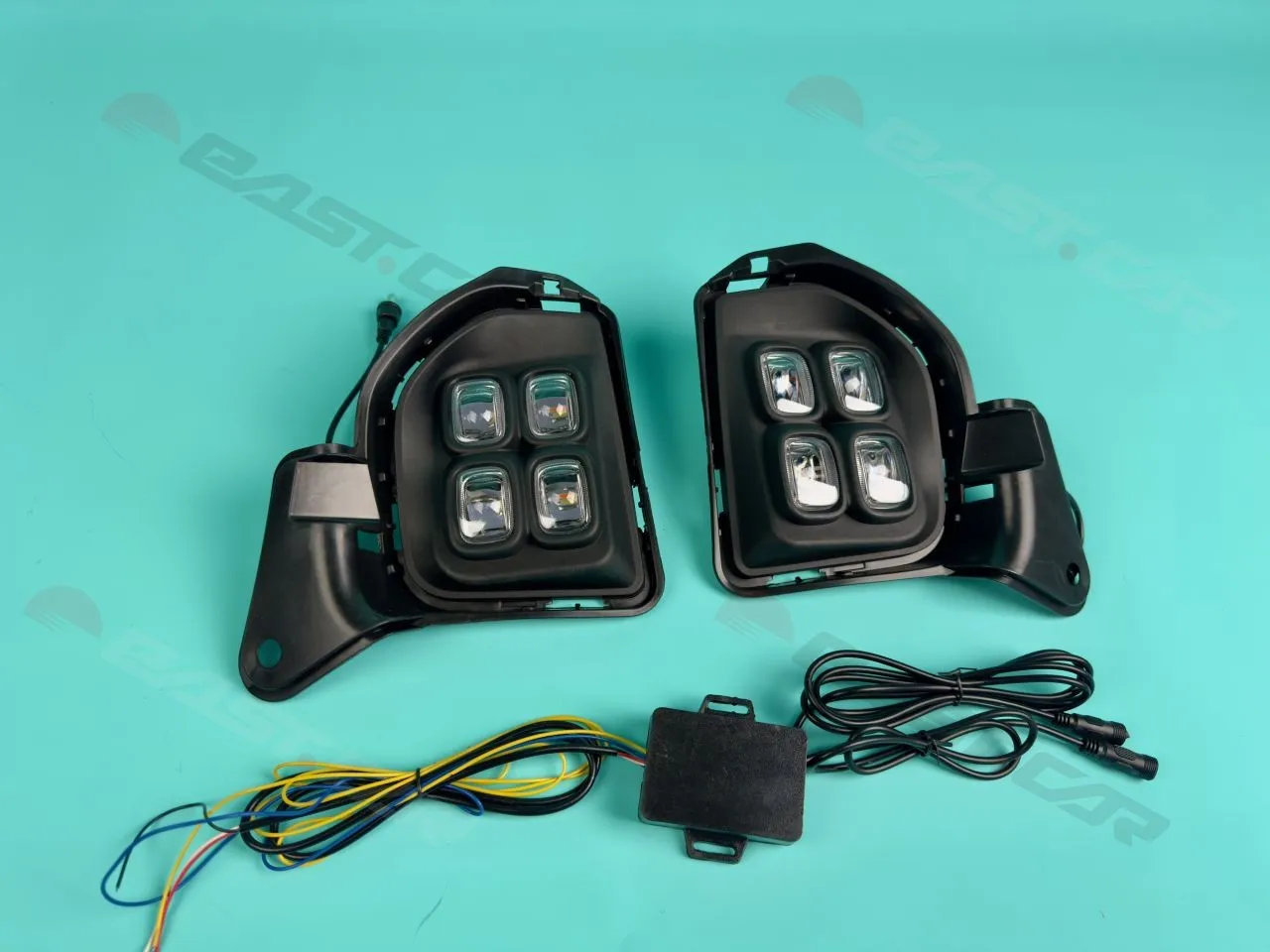 Туманки LED Toyota Hiace H200 2014-2024г