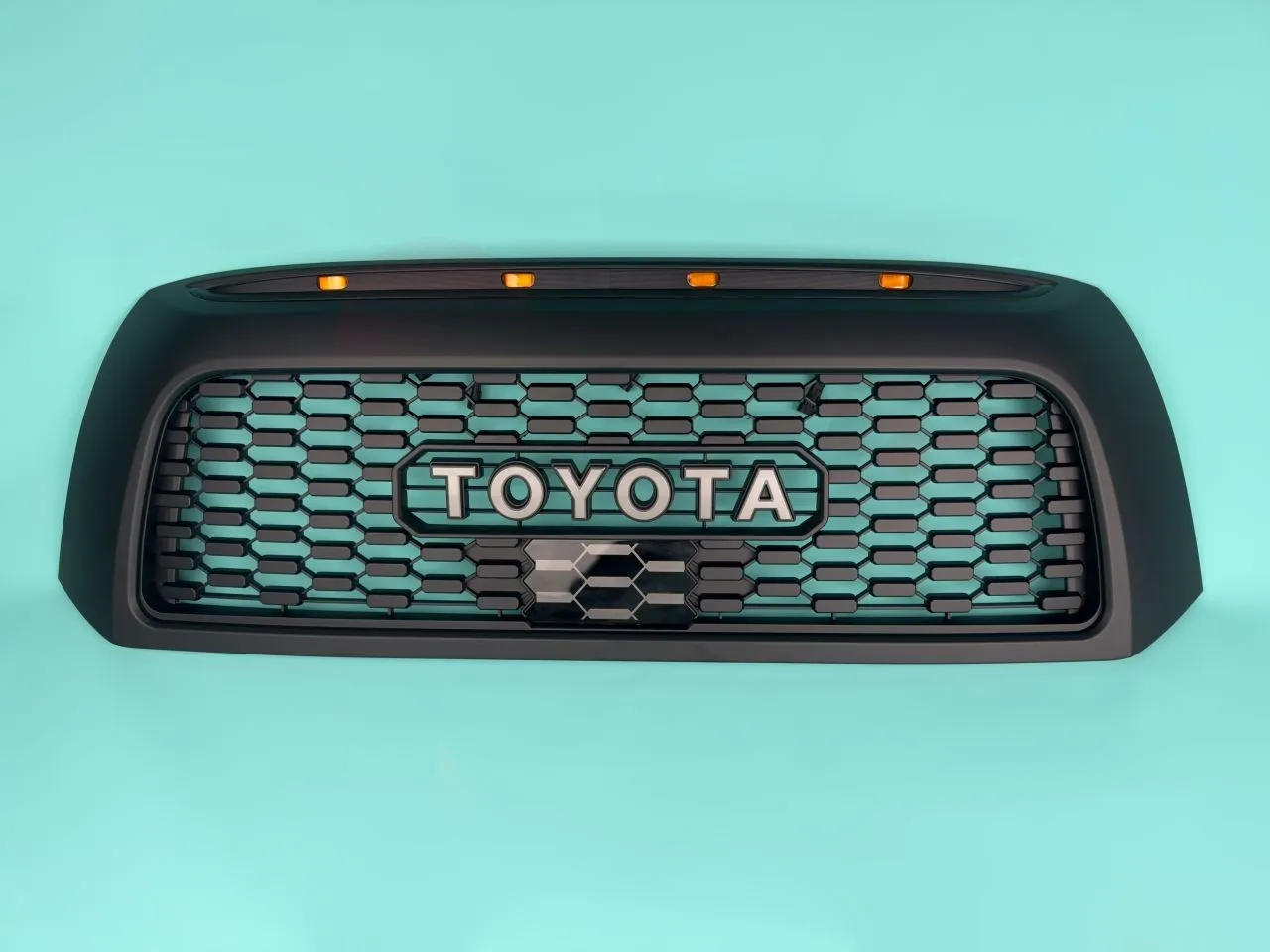 Тюнинг решетка радиатора Toyota Tundra 2007-2013г