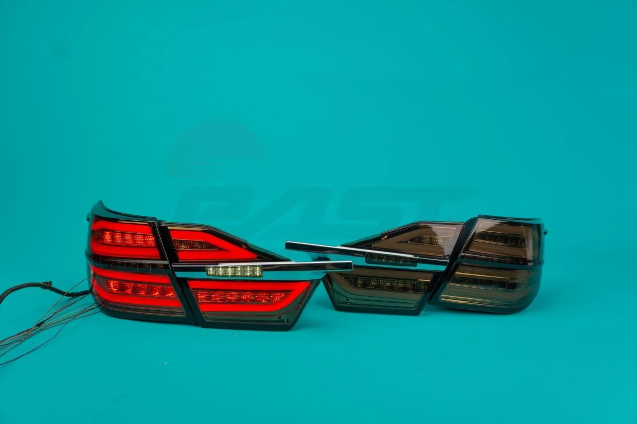 Задние фонари Toyota Camry 50 / 55  2014-2018г