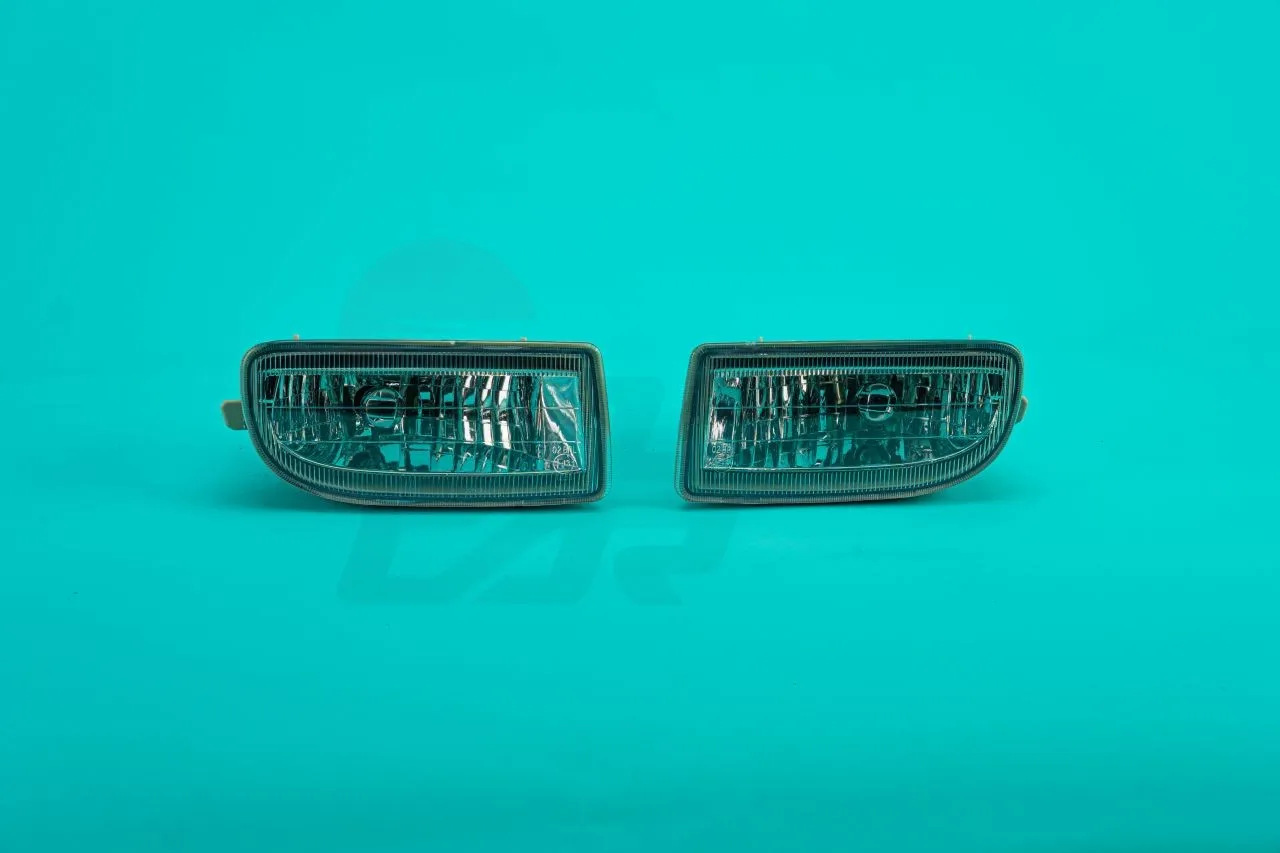 Противотуманные фары Toyota Land Cruiser 100