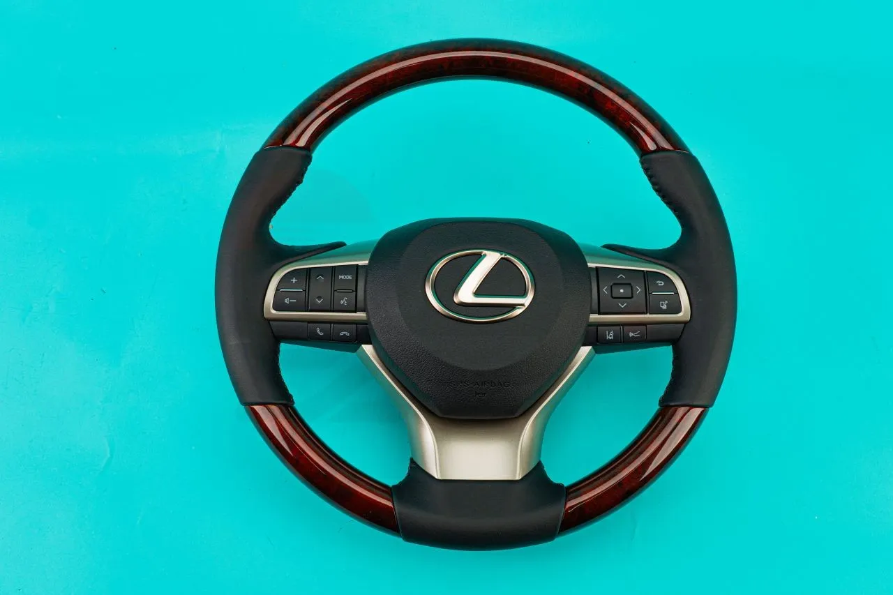 Lexus LX570 2008-2012г руль в стиле рестайлинга