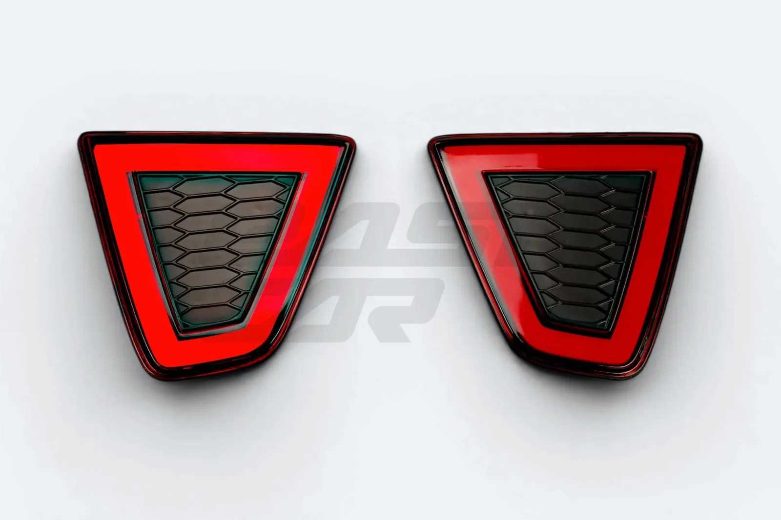 LED катафоты в задний бампер Honda Fit 2012-2017 г.