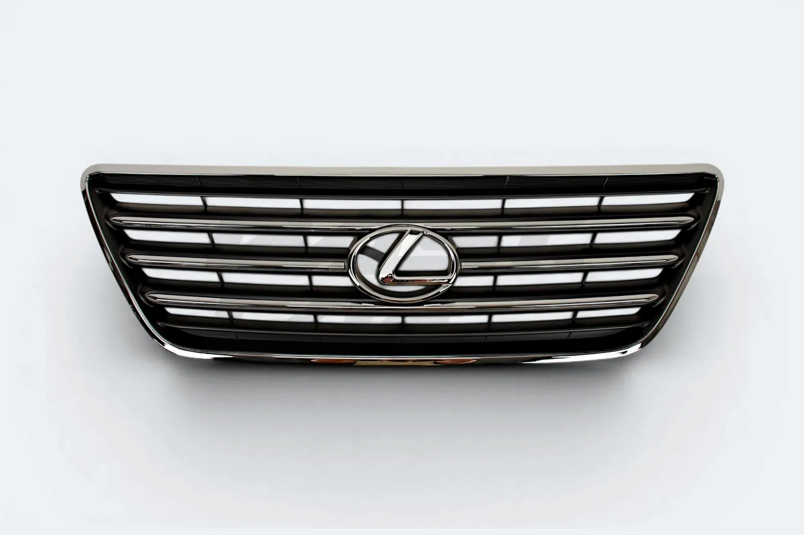 Lexus GX470 2002-2009 решетка радиатора хром