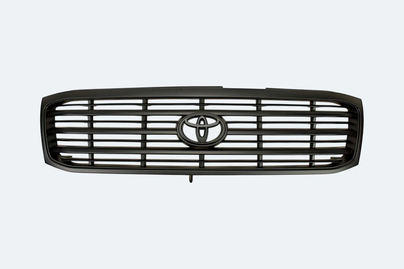 Решетка радиатора Toyota Land Cruiser 100 1998-2003г антихром черная